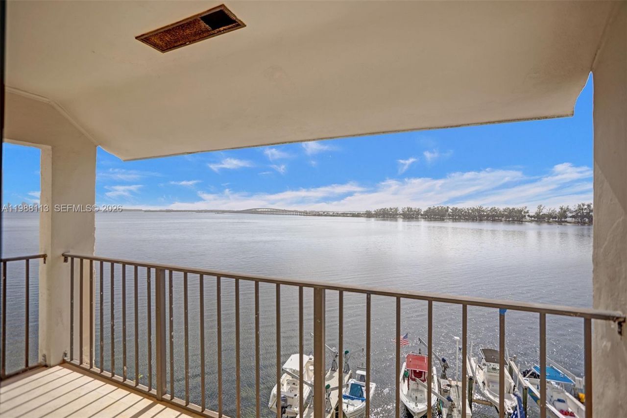 2201 Brickell Ave, Unit 97, Miami, FL 33129 Photo