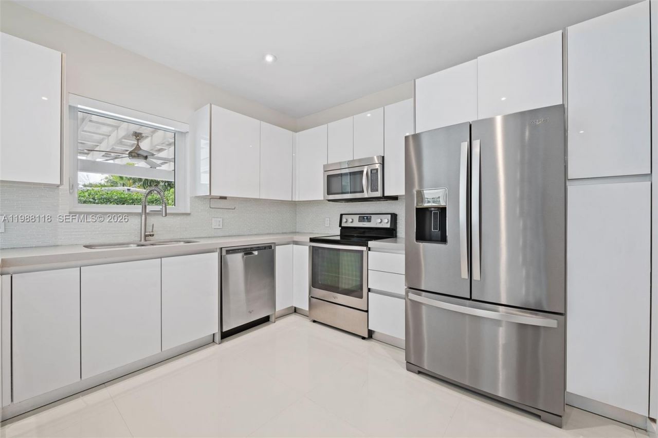 1530 Zuleta Ave, Coral Gables, FL 33146 Photo