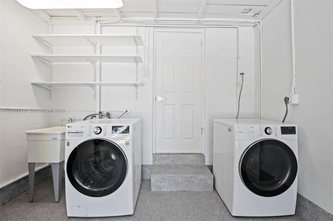 1530 Zuleta Ave, Coral Gables, FL 33146 Photo