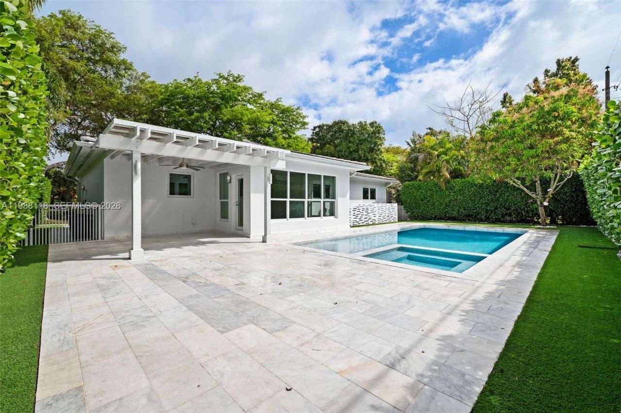 1530 Zuleta Ave, Coral Gables, FL 33146 Photo