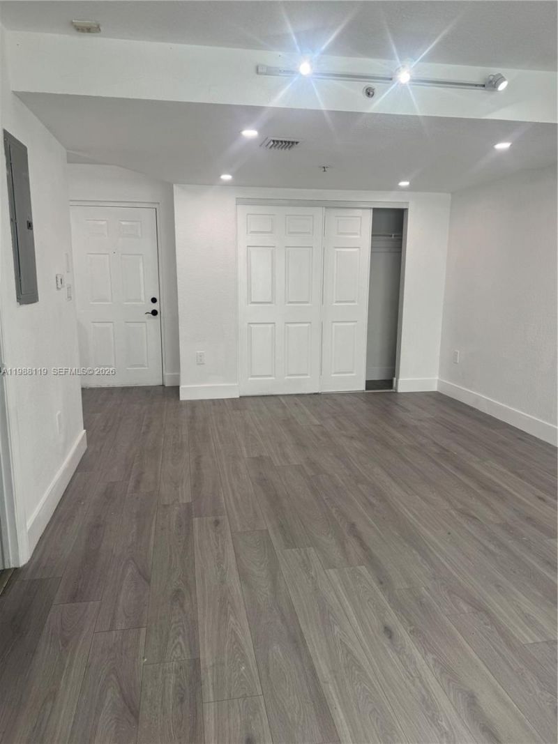 2120 W Flagler St , Unit 203, Miami, FL 33135 Photo