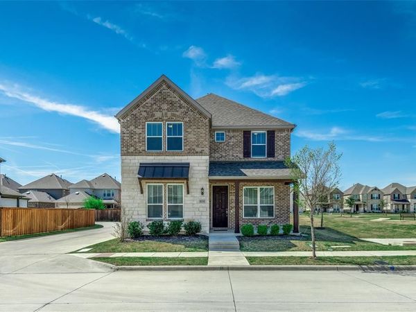8715 Royal Star Road, Rowlett, TX 75089