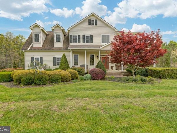 2066 BYRDS MILL ROAD, NEWTOWN, VA 23126