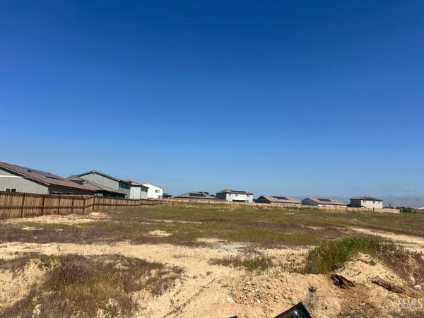 5500 Larti Pl , Bakersfield, CA 93306