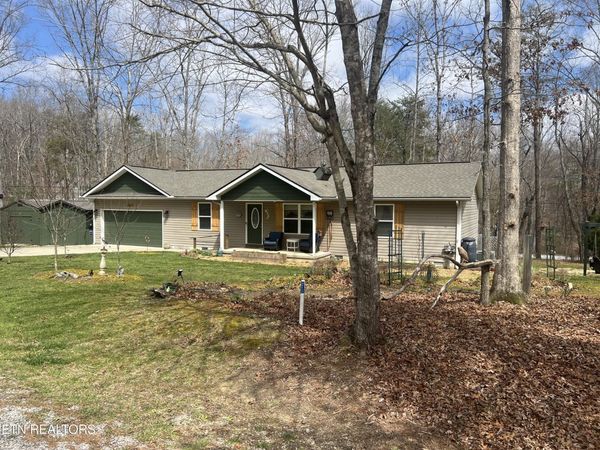 6610 Topez Drive, Crossville, TN 38572