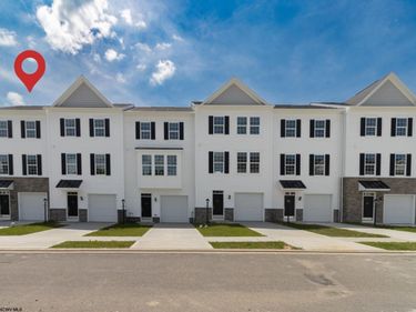 26 Dover Court, Bridgeport, WV 26330