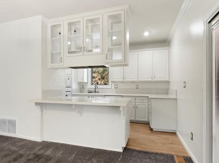 5902 Oak Ave, Carmichael, CA 95608 Photo