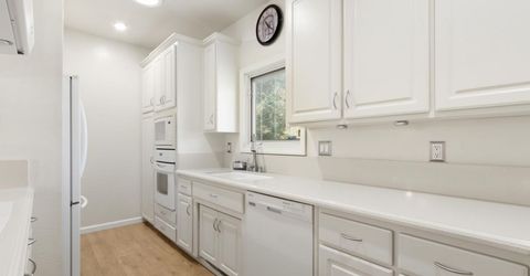 5902 Oak Ave, Carmichael, CA 95608 Photo