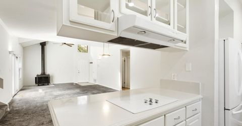5902 Oak Ave, Carmichael, CA 95608 Photo