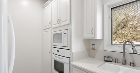 5902 Oak Ave, Carmichael, CA 95608 Photo