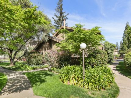 5902 Oak Ave, Carmichael, CA 95608 Photo