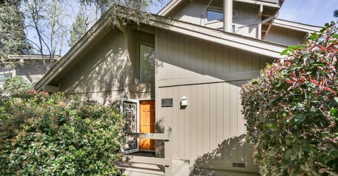 5902 Oak Ave, Carmichael, CA 95608 Photo