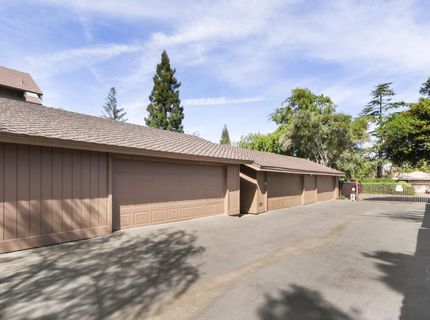 5902 Oak Ave, Carmichael, CA 95608 Photo