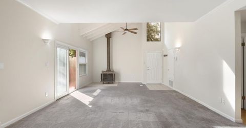 5902 Oak Ave, Carmichael, CA 95608 Photo