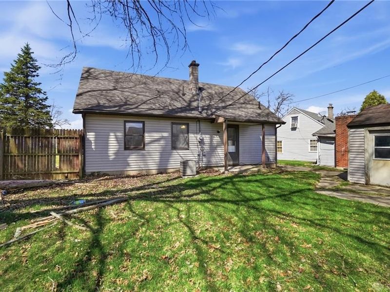 1835 S Sweetbriar Lane, Springfield, OH 45505 Photo 31