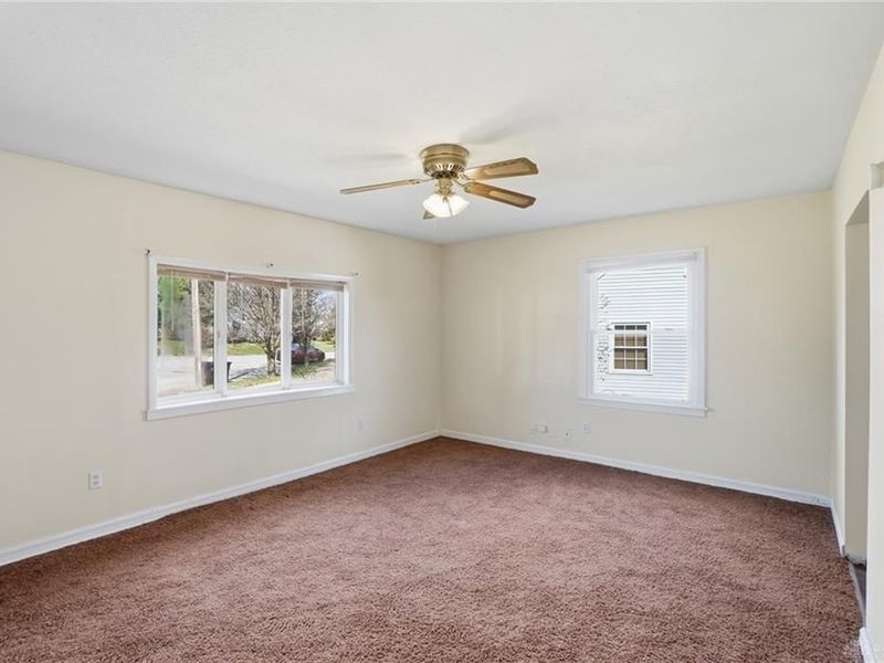 1835 S Sweetbriar Lane, Springfield, OH 45505 Photo 9