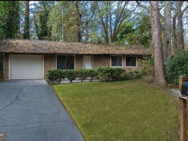 8645 Embrey Drive, Jonesboro, GA 30236