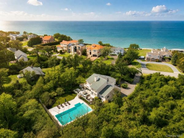 785 The Strand , East Marion, NY 11939