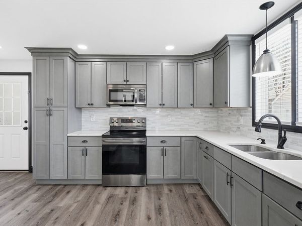 90 Newton Ave, Lynn, MA 01905