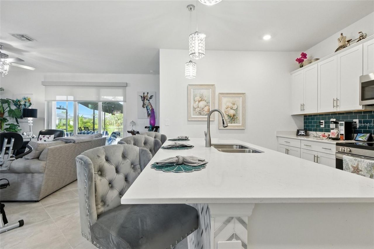 19085 Cabernet Court, Venice, FL 34293 Photo