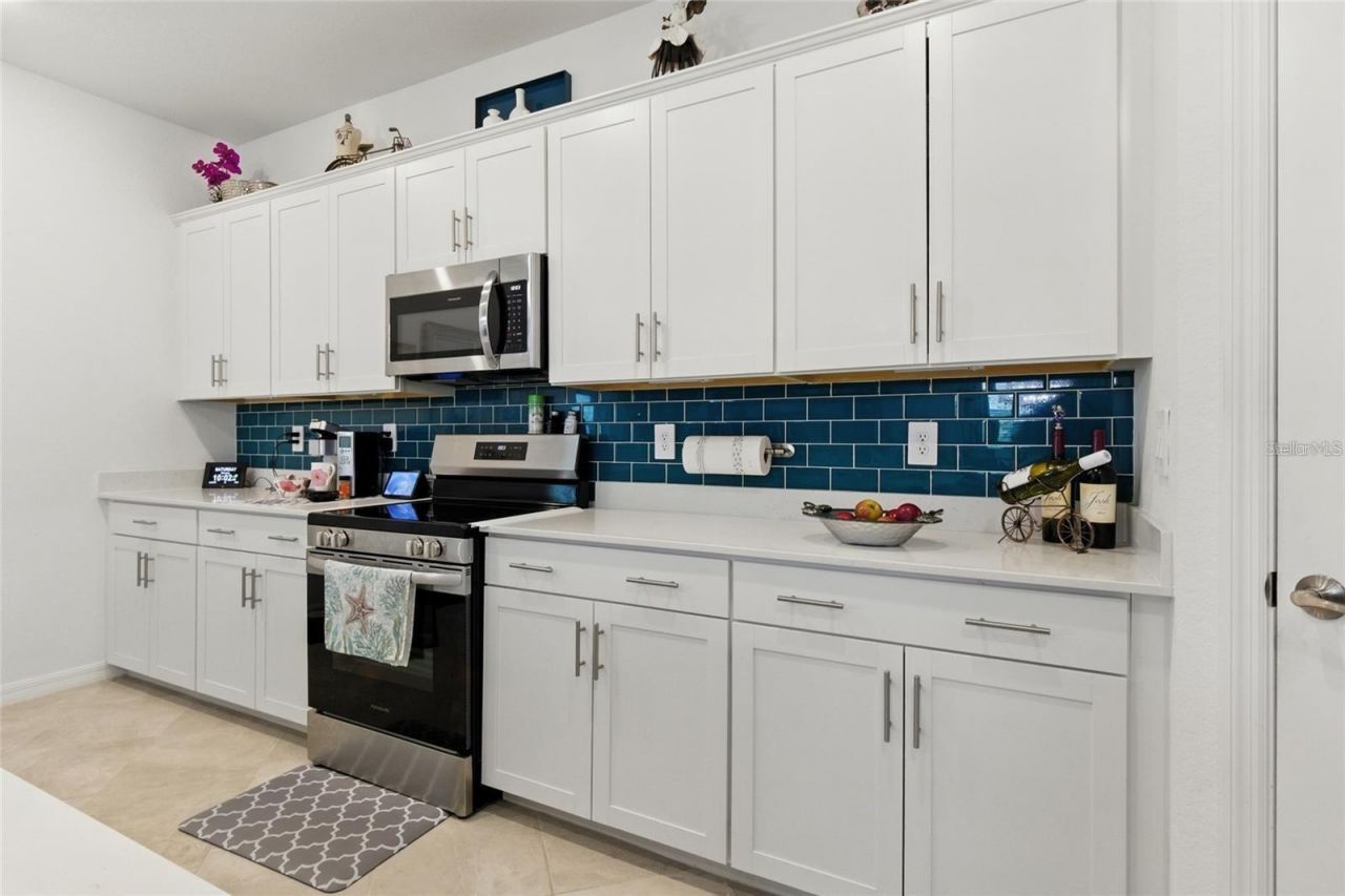 19085 Cabernet Court, Venice, FL 34293 Photo