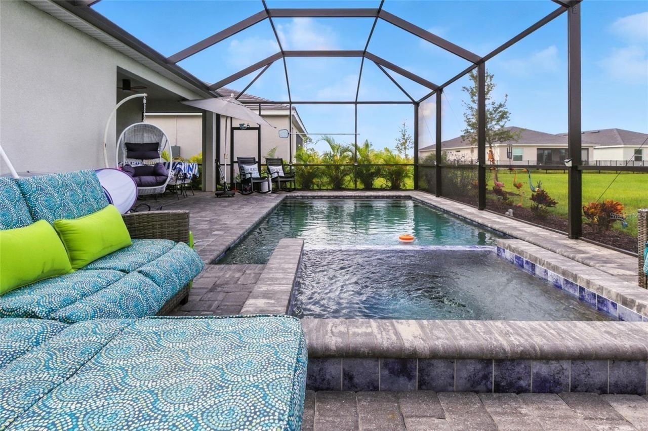 19085 Cabernet Court, Venice, FL 34293 Photo