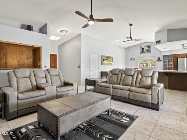 9443 E LAWNDALE Place, Sun Lakes, AZ 85248