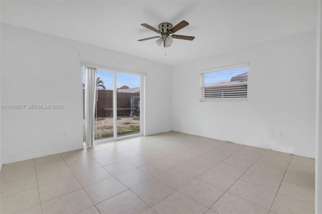 10532 SW 21st Ln, Miami, FL 33165 Photo