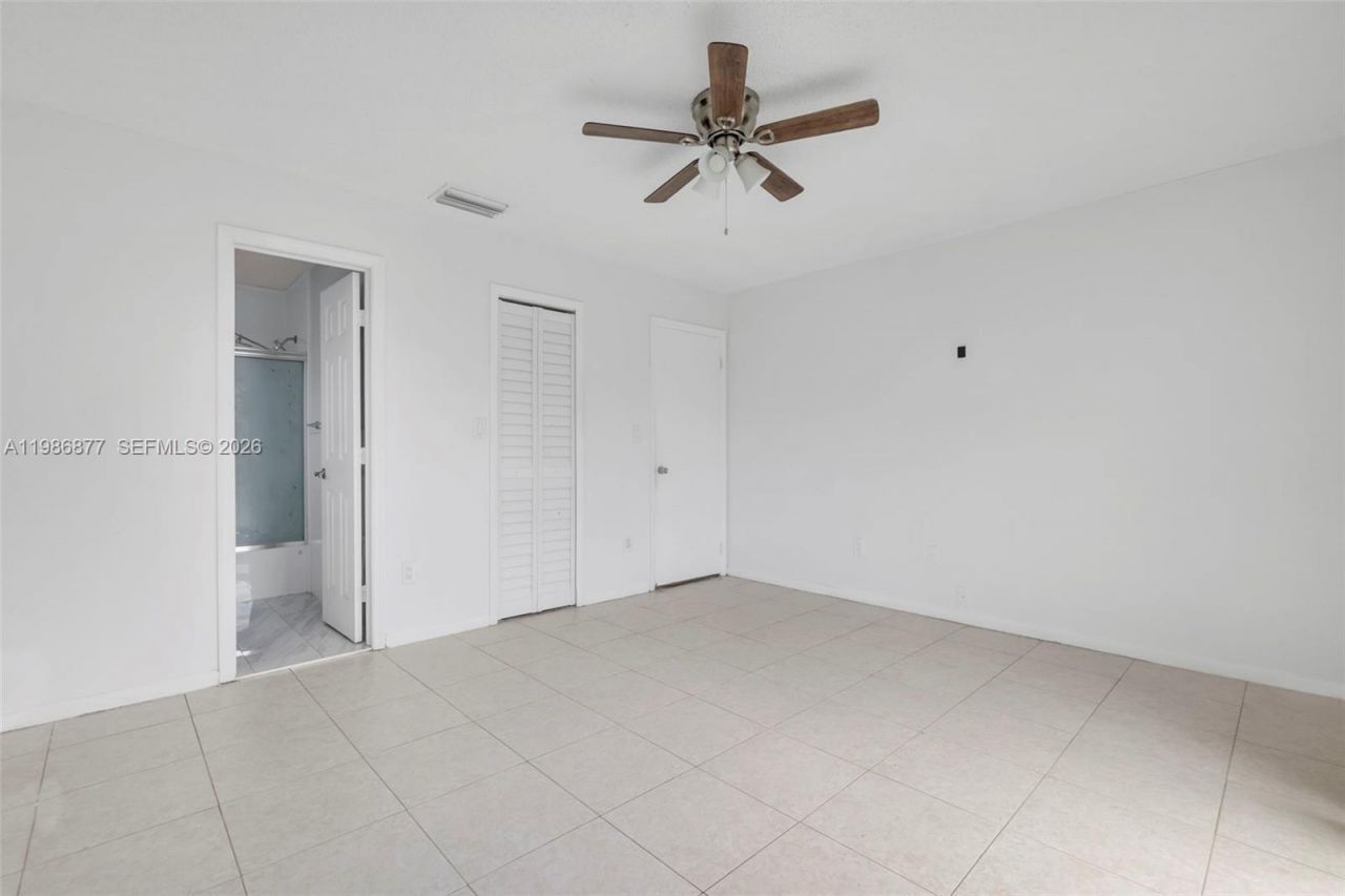 10532 SW 21st Ln, Miami, FL 33165 Photo