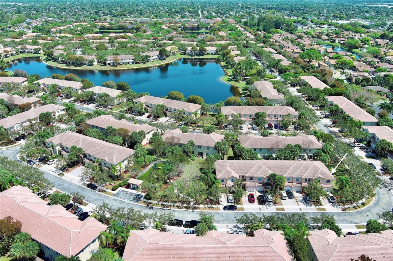 2883 SW 85th Ave , Unit 106, Miramar, FL 33025 Photo