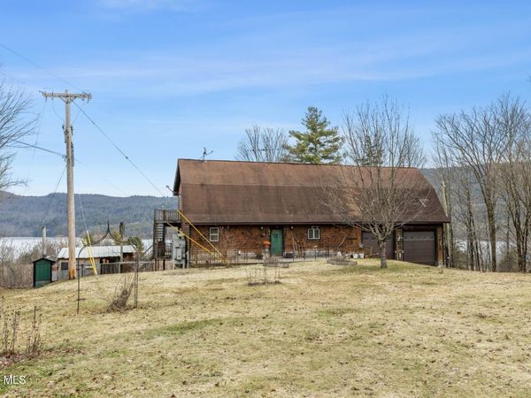 3 Maple Acres Way, Dresden, NY 12819