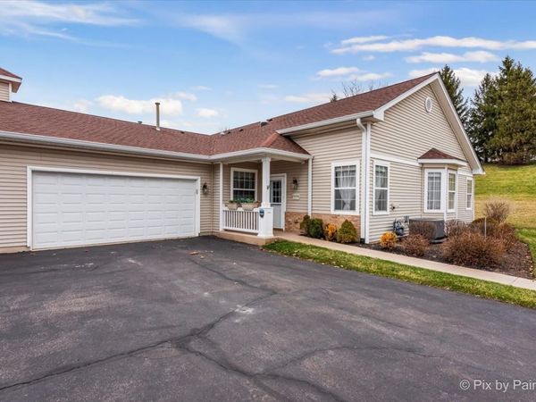 12178 White Tail Lane , Huntley, IL 60142