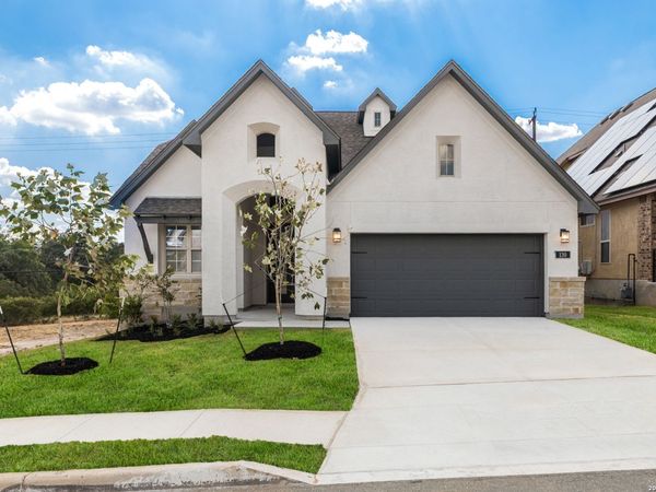 130 Gallant Fox, Castroville, TX 78009