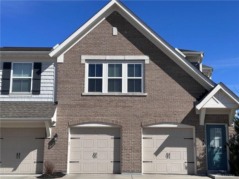 16 Old Pond Road, Springboro, OH 45066 Photo 2