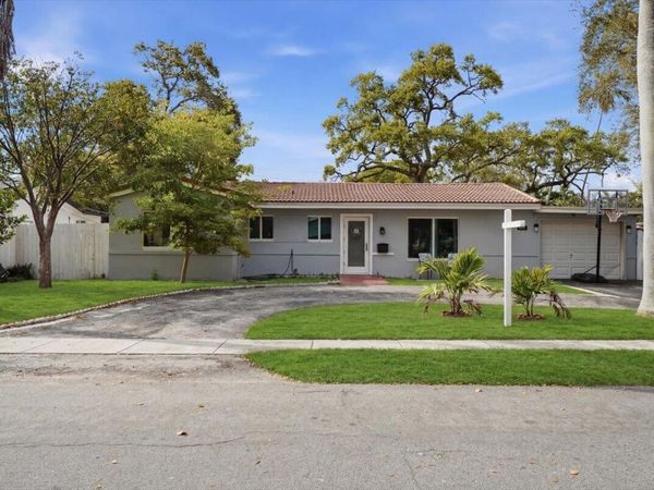 330 SE 6th Street, Pompano Beach, FL 33060