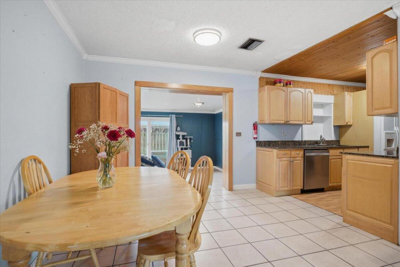 330 SE 6th Street, Pompano Beach, FL 33060 Photo