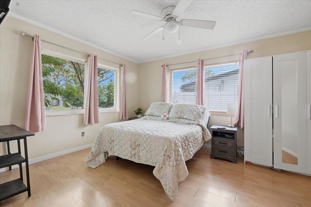 330 SE 6th Street, Pompano Beach, FL 33060 Photo