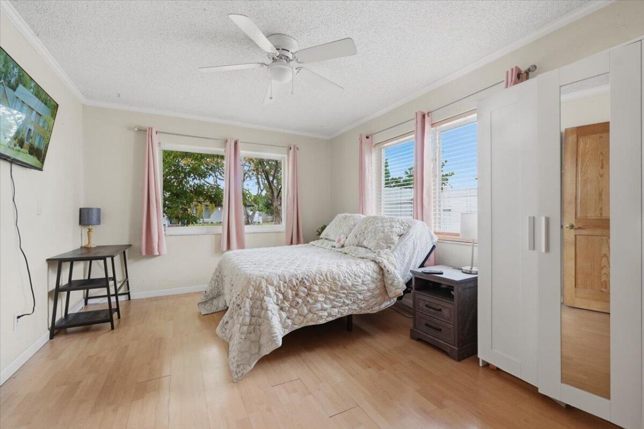 330 SE 6th Street, Pompano Beach, FL 33060 Photo