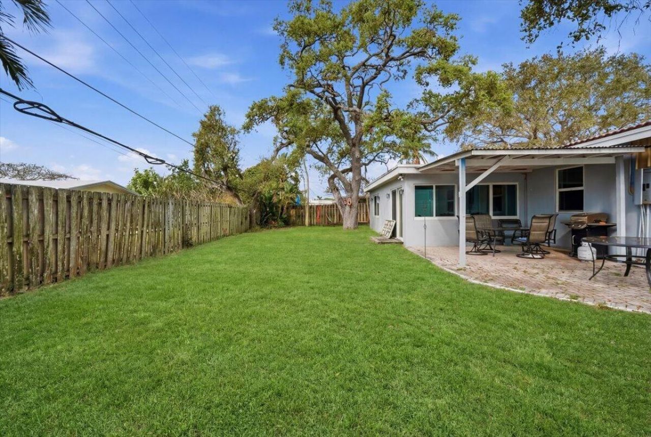 330 SE 6th Street, Pompano Beach, FL 33060 Photo