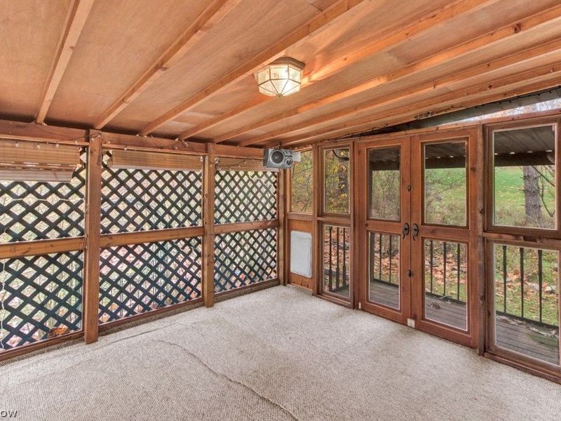 7 Choctaw Trail, Malvern, OH 44644 Photo 12