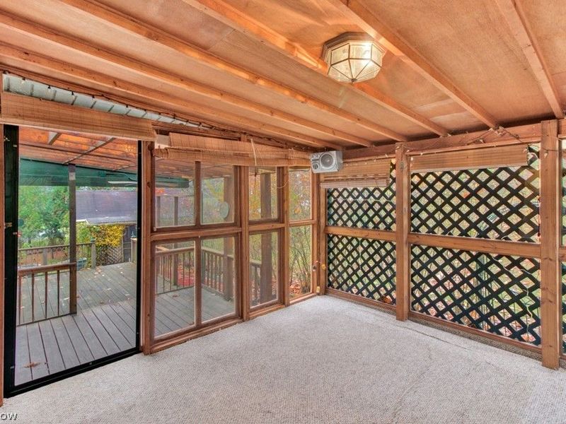 7 Choctaw Trail, Malvern, OH 44644 Photo 13