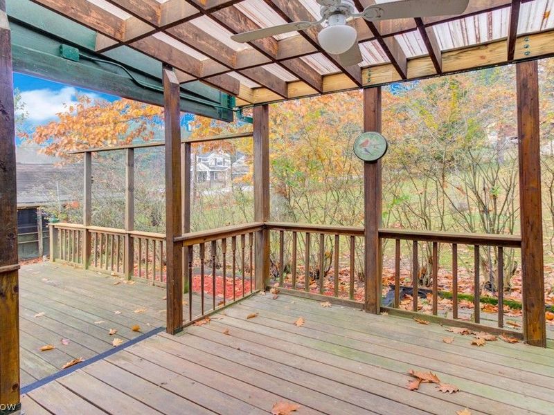 7 Choctaw Trail, Malvern, OH 44644 Photo 14