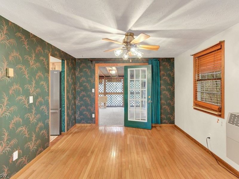 7 Choctaw Trail, Malvern, OH 44644 Photo 8