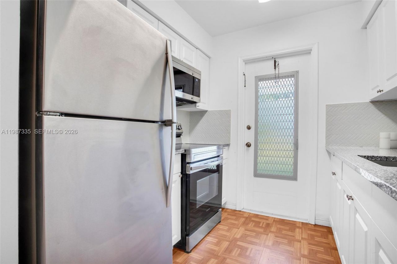 Please Call For Address, Unit 9, Hollywood, FL 33020 Photo