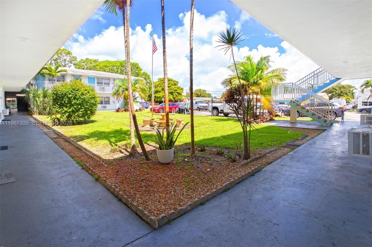 Please Call For Address, Unit 9, Hollywood, FL 33020 Photo