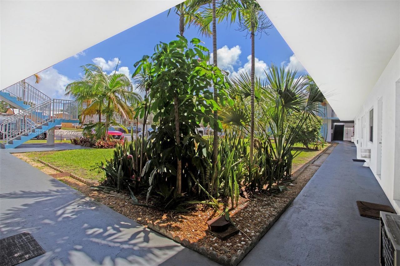 Please Call For Address, Unit 9, Hollywood, FL 33020 Photo