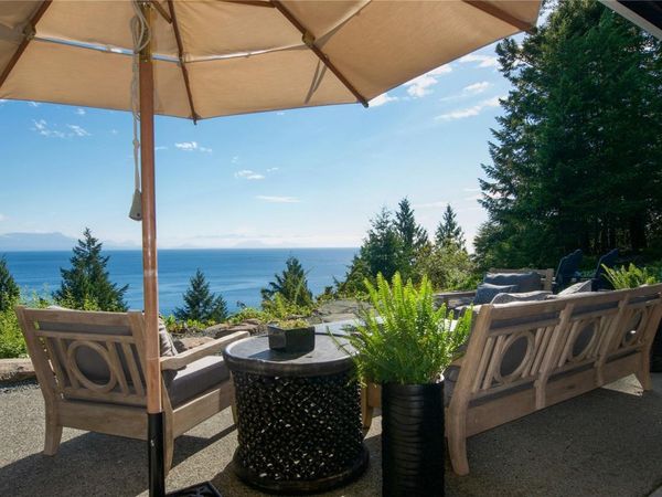 765 Horseshoe Rd , Gabriola Island, BC V0R 1X3