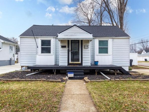 659 Gargantua Avenue, Clawson, MI 48017