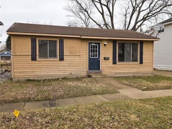 1211 Myrtle Street, Port Huron, MI 48060