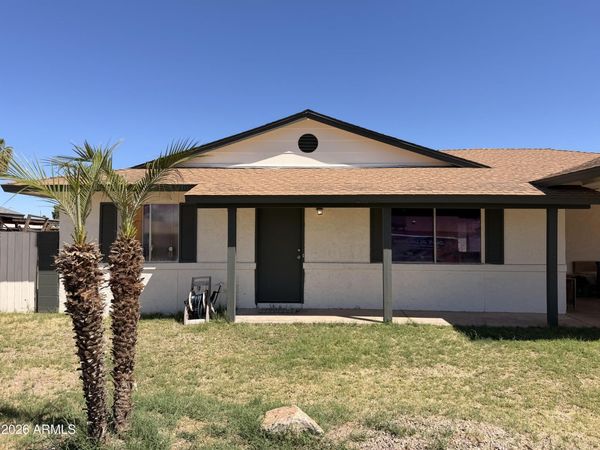 8423 N 55TH Drive, Glendale, AZ 85302